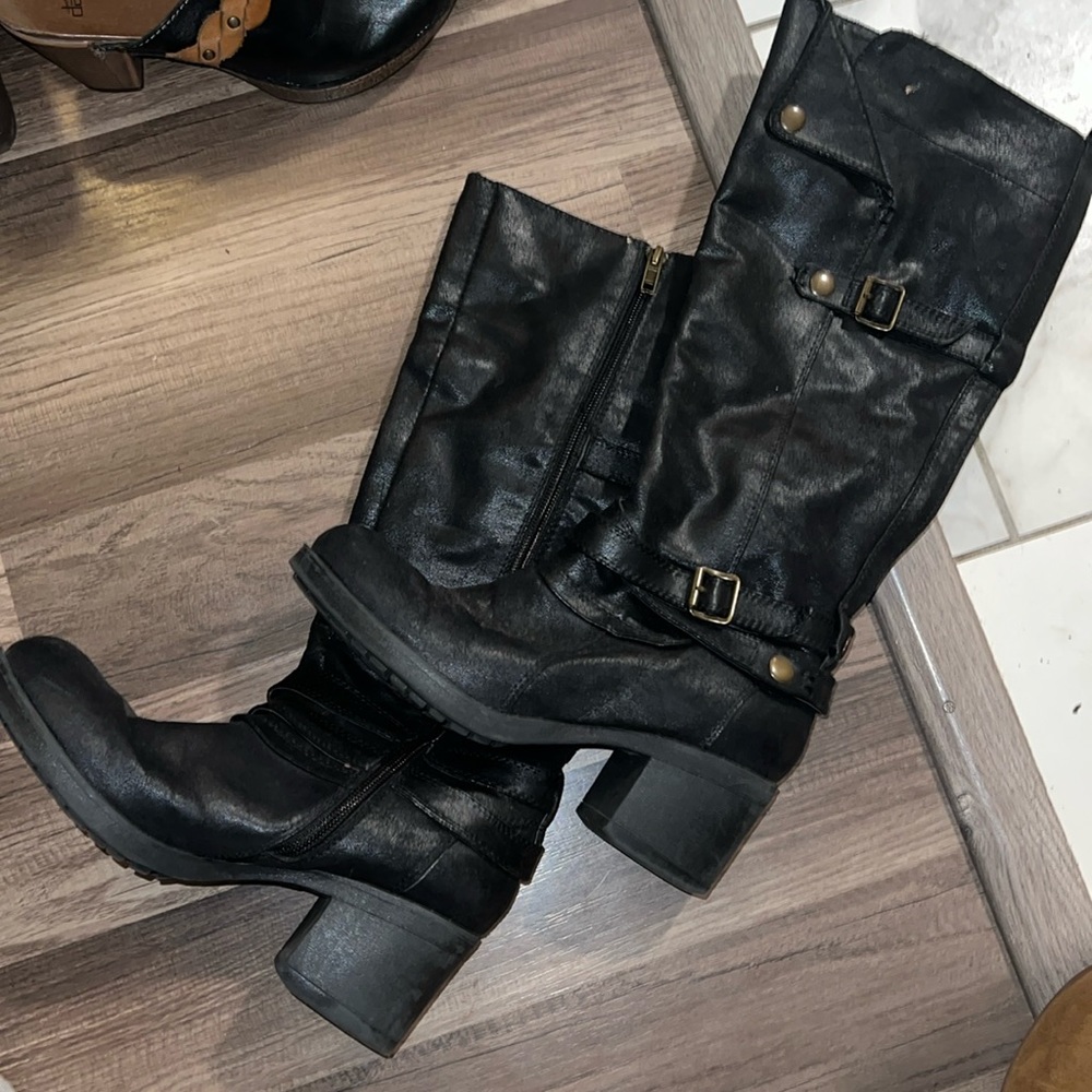 Mia tall black boots